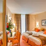 Maison Mere Hotell