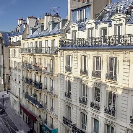Maison Mere 4*