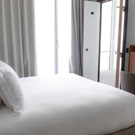 Maison Mere 4* Paris