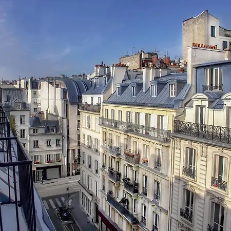 Maison Mere 4*