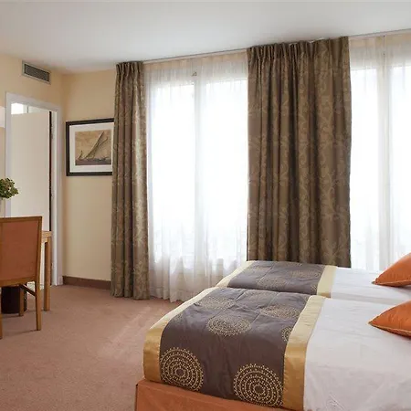 Maison Mere Hotel