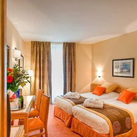 Maison Mere Hotel
