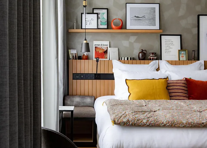 ホテル Maison Mere パリ