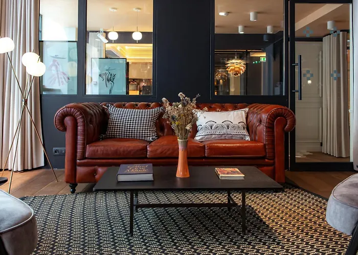 Hotel Maison Mere Paris