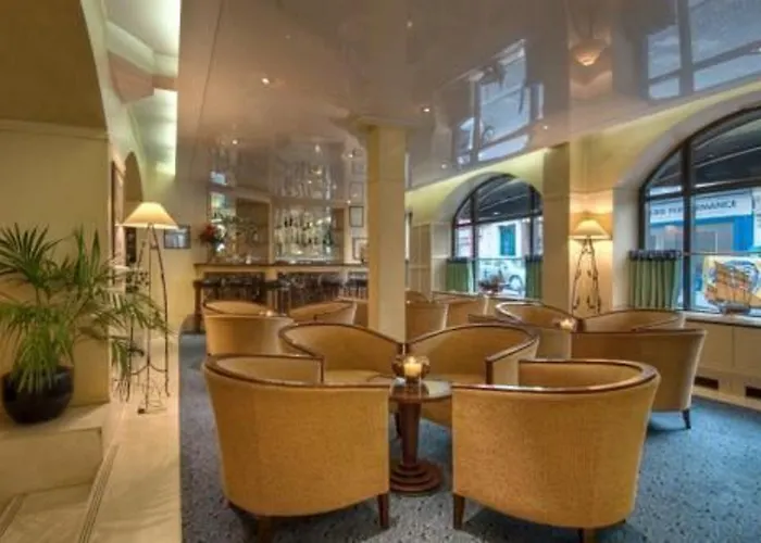 Maison Mere ホテル 4*