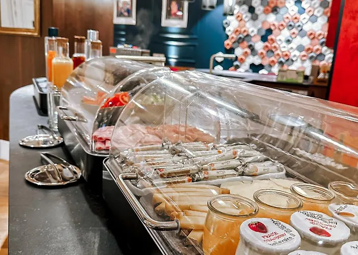 Maison Mere 4* Paris