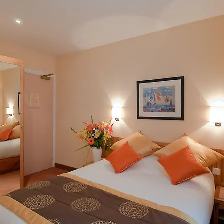 Otel Maison Mere Paris